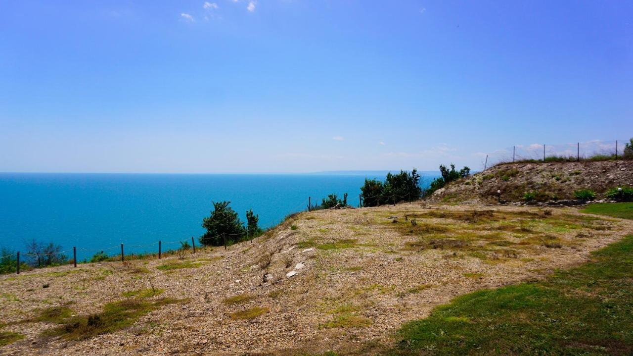 Морски Апартаменти Джулай Морнинг - July Morning Sea View Apartments كافارنا المظهر الخارجي الصورة
