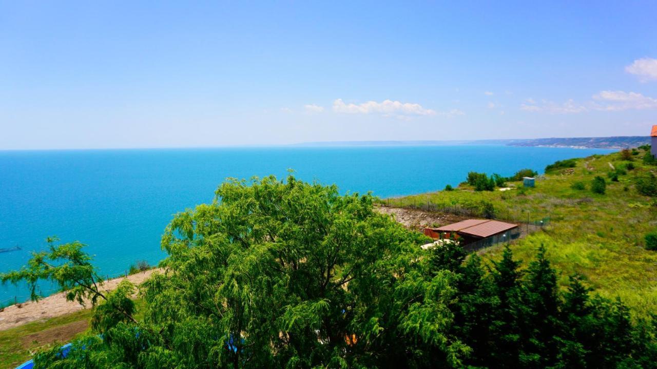 Морски Апартаменти Джулай Морнинг - July Morning Sea View Apartments كافارنا المظهر الخارجي الصورة
