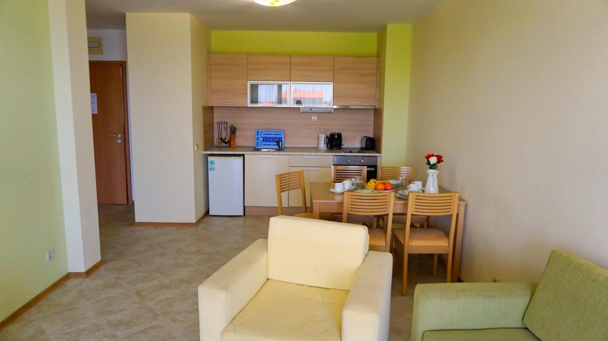 Морски Апартаменти Джулай Морнинг - July Morning Sea View Apartments كافارنا الغرفة الصورة