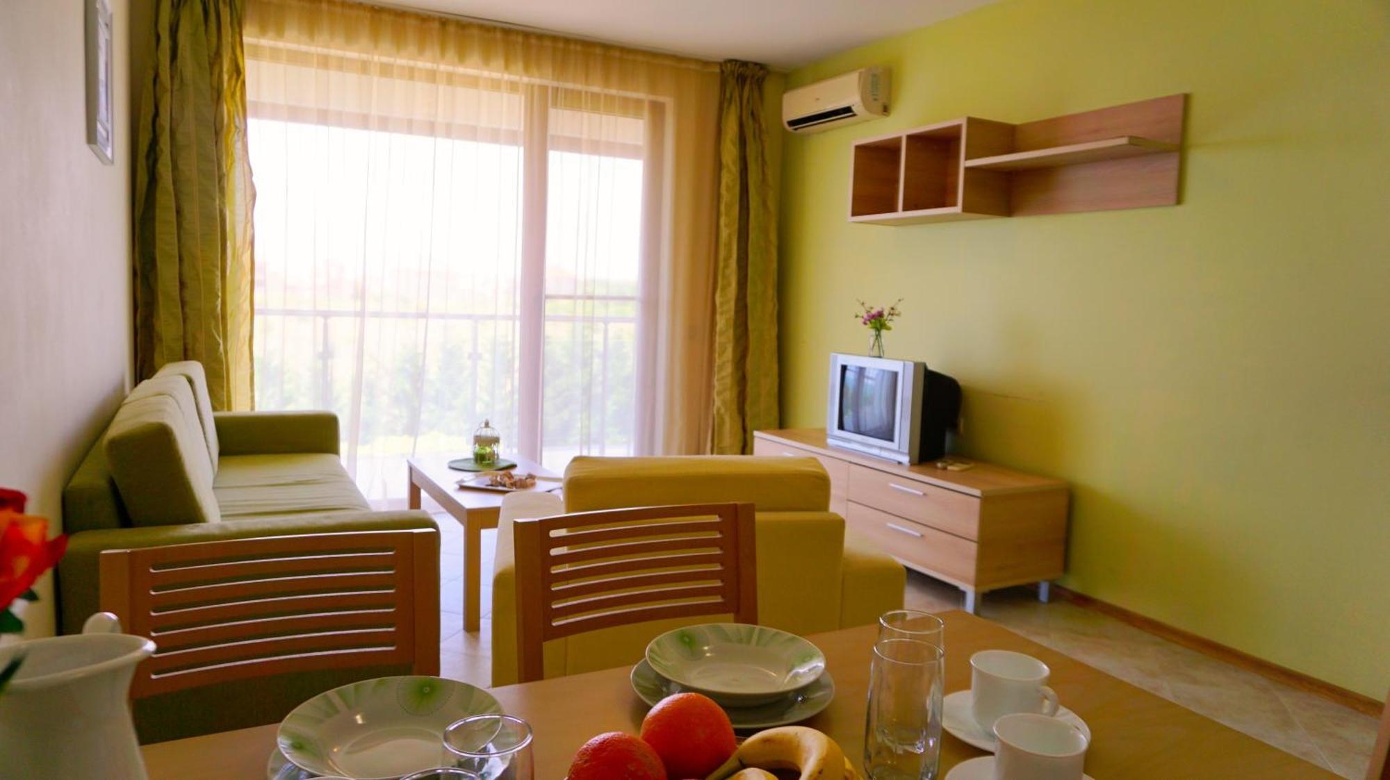 Морски Апартаменти Джулай Морнинг - July Morning Sea View Apartments كافارنا الغرفة الصورة